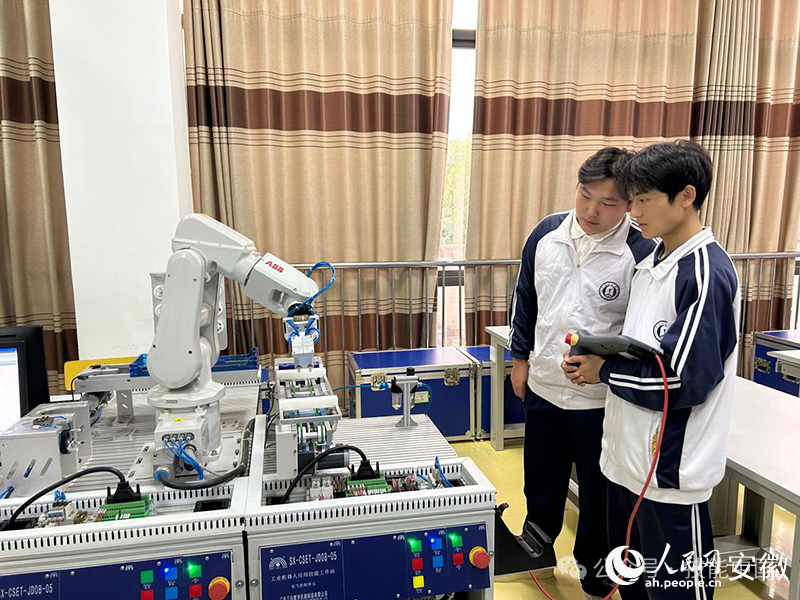 技工强省这几年｜齐雷：搭平台拓渠道 培养更多“大国工匠”